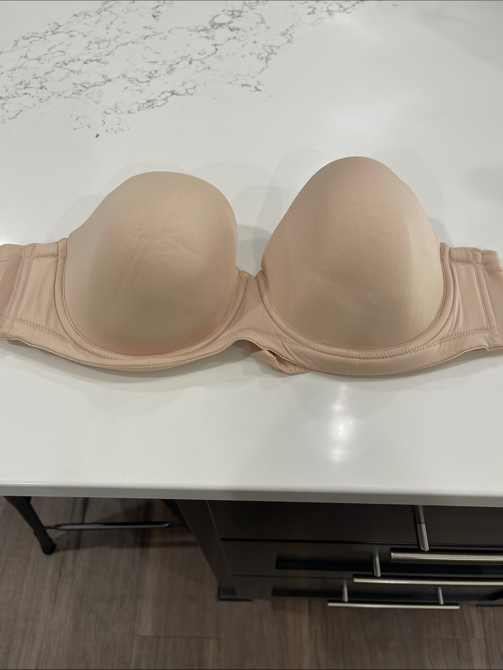 Wacoal Strapless Underwire T-Shirt Bra in Nude Blush